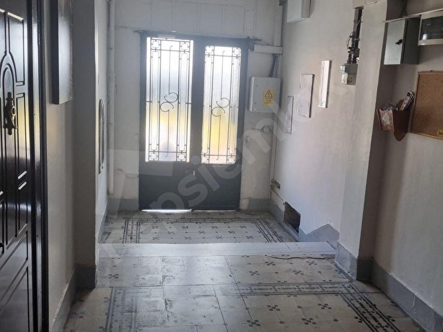 ŞİŞLİ KURTULUŞ CADDESİ ÜZERİNDE 2+1 KAPALI BALKONLU DAİRE - Görsel 14