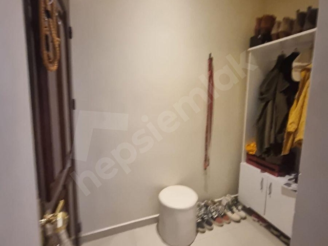 ŞİŞLİ KURTULUŞ CADDESİ ÜZERİNDE 2+1 KAPALI BALKONLU DAİRE - Görsel 6