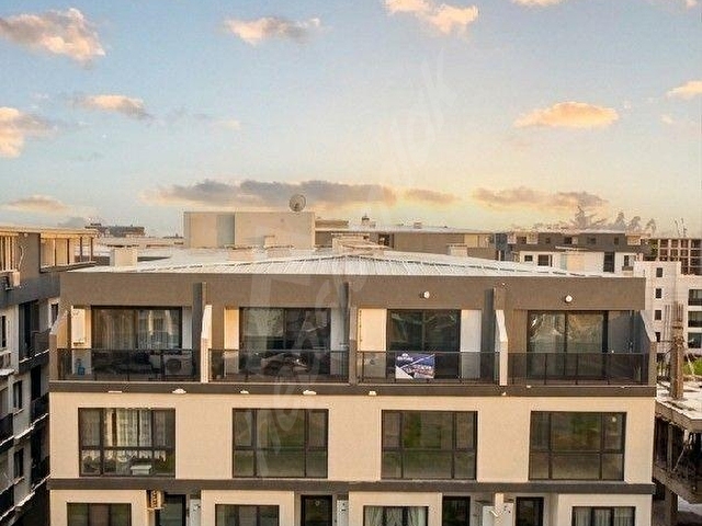 MENEMEN SEYREKTE LÜKS SİTE İÇERİSİNDE SATILIK 2+1 DUBLEKS DAİRE