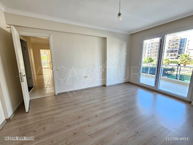 İzban Yakını ,Havuzlu Sitede, Tertemiz Geniş Daire - Görsel 22