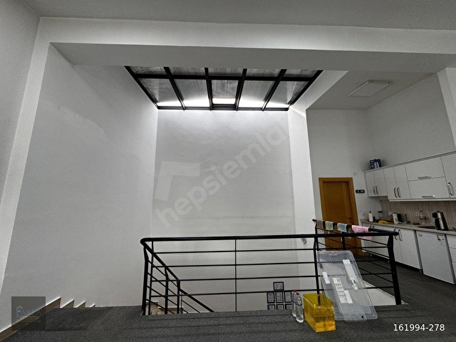 FIRSAT KONUMDA KİRACILI 240 m² TERASLI YÜKSEK GETİRİLİ OFİS - Görsel 14