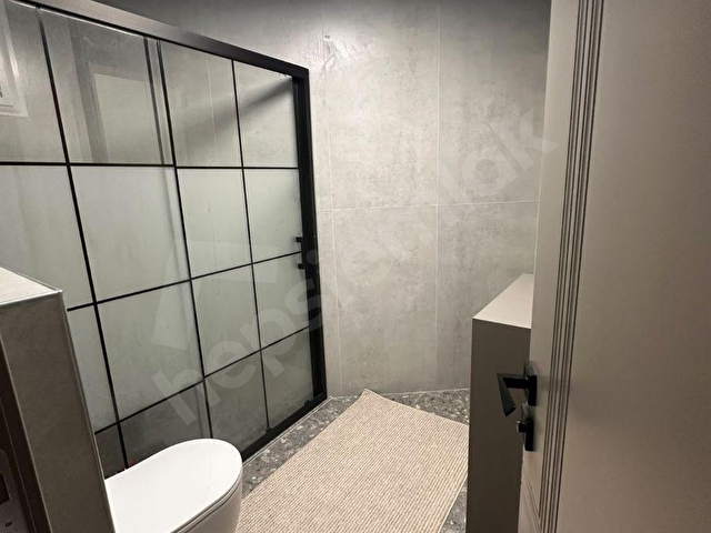 FARK20DEN DEĞİRMENÖNÜNDE SIFIR AYARINDA 1+1 KİRALIK APART - Görsel 20
