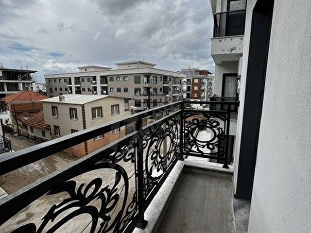 SEYREK MERKEZDE 1+1 SATILIK DAİRE - Görsel 9