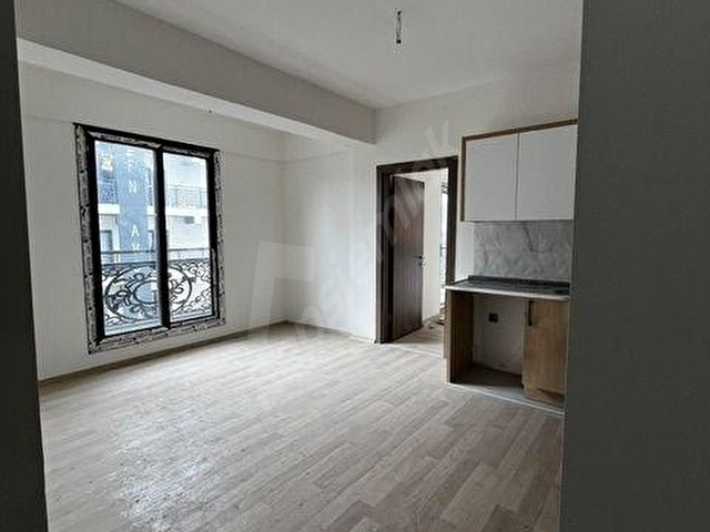 SEYREK MERKEZDE 1+1 SATILIK DAİRE - Görsel 4