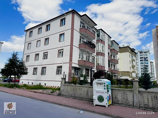 ZÜMRÜT MAH KOMBİLİ CEPHESİ FULL AÇIK KOMBİLİ SATILIK 3+1 DAİRE
