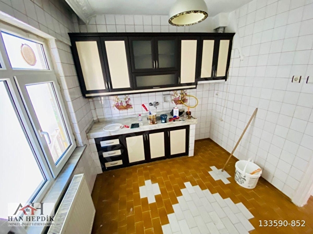 Cumhuriyet mahallesi Çark caddesinin arkası 90 metre² 2 + 1 boyalı daire - Görsel 14