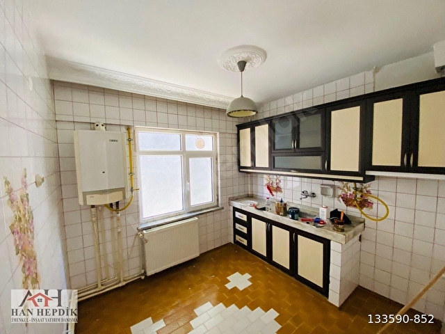 Cumhuriyet mahallesi Çark caddesinin arkası 90 metre² 2 + 1 boyalı daire - Görsel 15
