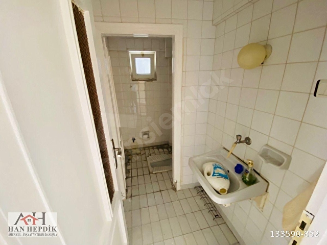 Cumhuriyet mahallesi Çark caddesinin arkası 90 metre² 2 + 1 boyalı daire - Görsel 24