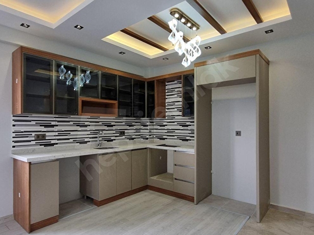 ROYAL EMLAKTAN TÖMÜKTE DENİZE 400 MT SATILIK 2+1 LÜX 120m2 DAİRE - Görsel 13