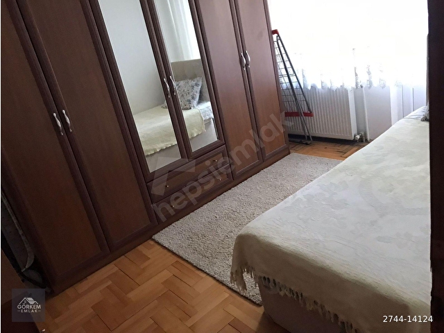 GÖRKEMDEN 3+1 120 M2 ARA KAT KOMBİLİ BAĞIMSIZ EŞYALI( MÖBLELİ) MANTOLAMALI CAD.PARALELİ HAS.YAKINI - Görsel 24