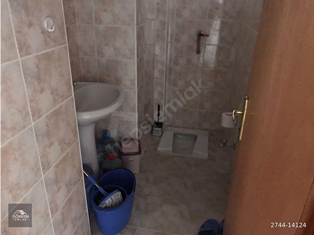 GÖRKEMDEN 3+1 120 M2 ARA KAT KOMBİLİ BAĞIMSIZ EŞYALI( MÖBLELİ) MANTOLAMALI CAD.PARALELİ HAS.YAKINI - Görsel 16