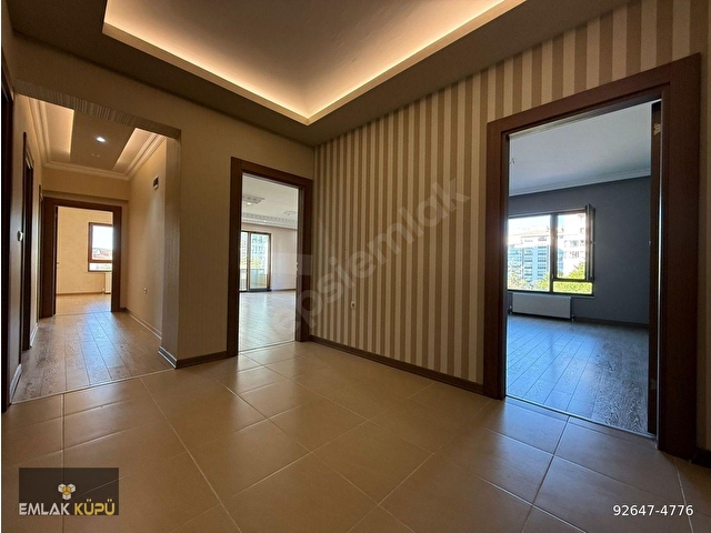 BAĞLICA MAH. GENİŞ METREKARE VE GENİŞ PEYZALI ARA KAT 3+1 SATILIK DAİRE - Görsel 12