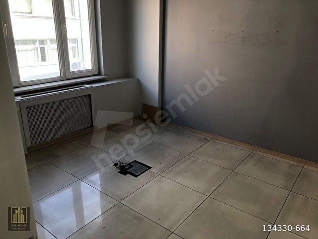 ŞİŞLİ MERKEZDE ARAKAT TEMİZ DAİRE