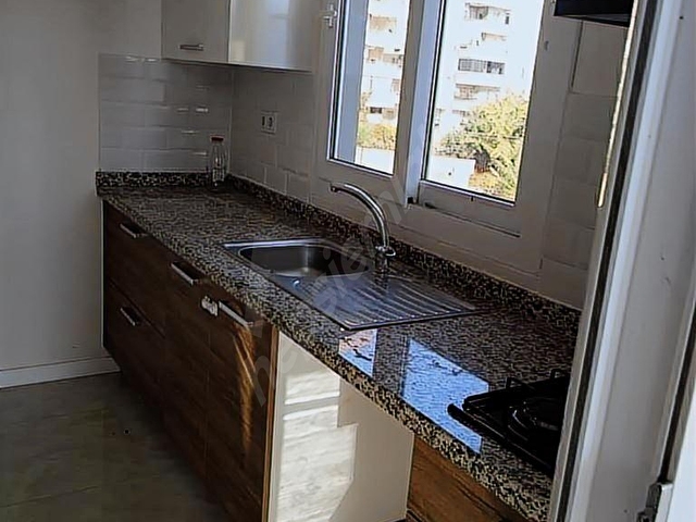 ACİLLL MAVİ BULVARA 1. PARSEL SİTE İÇİ EXTRALI SATILIK 3+1 DAİRE