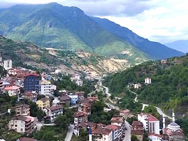 ÖNÜ KAPANMAZ MURGUL VE DOĞA MANZARALI NET 145 m2 4+1 DAİRE - Görsel 9