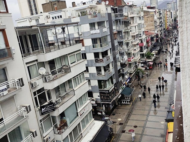 ALSANCAKIN MERKEZİNDE, CADDE MANZARALI, 4+1 KİRALIK OFİS - Görsel 2