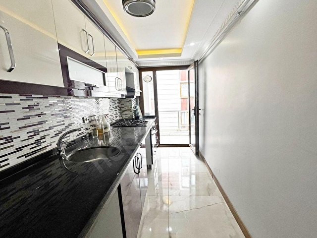 METROBÜSE YAKIN LÜKS DEKORLU SIFIR İSKANLI 2+1ACİL SATILIK DAİRE - Görsel 16
