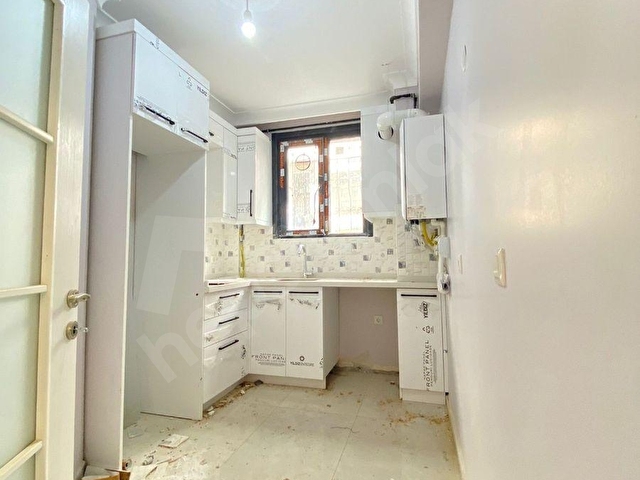 TÜRKİYE EMLAK DAVUTPAŞA MAH 2+1 KREDİLİ BAHÇE KAT 90m2 KOD2703 - Görsel 9