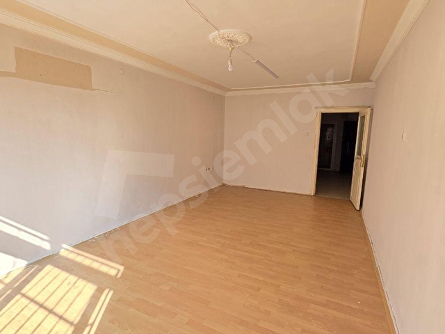 BEŞYOLDA PARKIN KARŞISINDA 6KATIN 2 Cİ KAT FULL YAPILI ACİLL S - Görsel 12