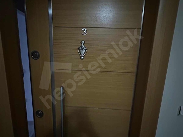 KÜÇÜKÇEKMECE YENİMAHALLEDE SATILIK 10 YILLIK ÖN CEPHE 2+1 DAİRE - Görsel 24