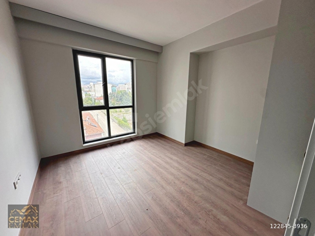 ALTINEVLER MAHALLESİ PLEVNE CADDE ÜZERİ ÖNÜ AÇIK 1+1 SIFIR DAİRE - Görsel 9
