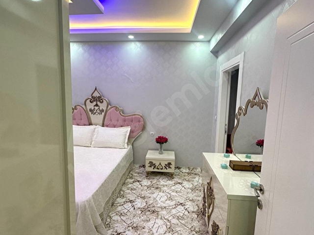 Mirzaevler Seyrantepe Tramvay karşısı Cadde üstü - Görsel 14