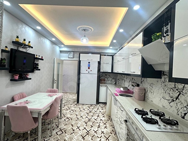 Mirzaevler Seyrantepe Tramvay karşısı Cadde üstü - Görsel 19