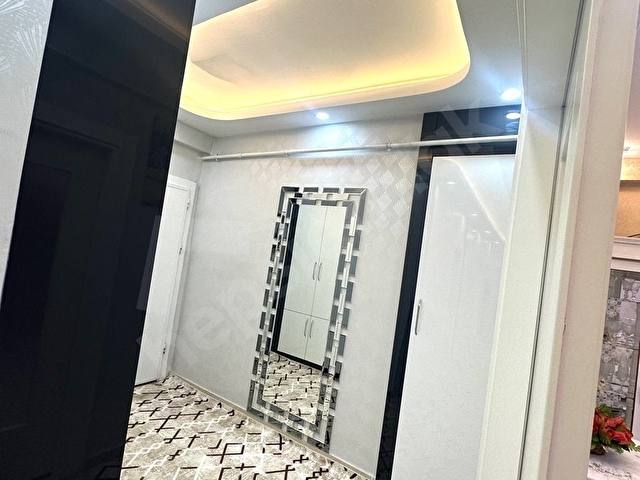 Mirzaevler Seyrantepe Tramvay karşısı Cadde üstü - Görsel 22