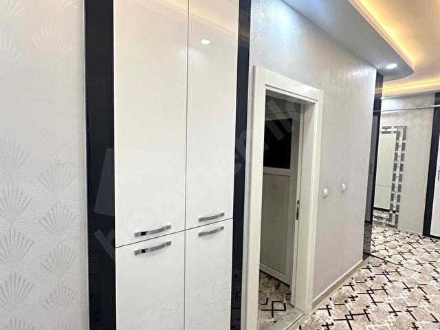 Mirzaevler Seyrantepe Tramvay karşısı Cadde üstü - Görsel 25