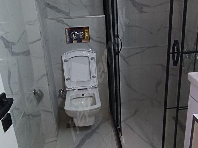 ENDER UYSAL GAYRİMENKULDEN YUNUSEMRE DE KİRALIK 1+1 KLİMALI APART... - Görsel 11
