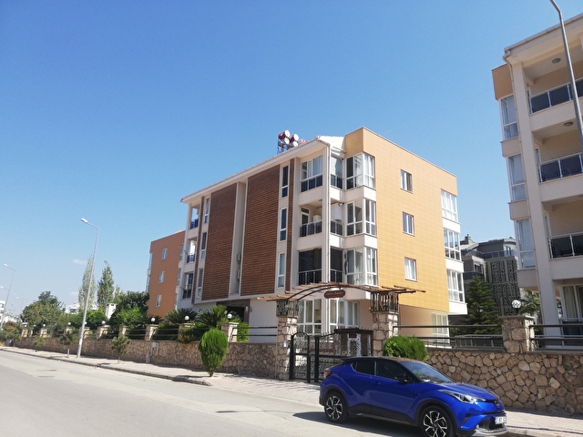 Konyaalti Konaklar Bolgesinde Doga Ve Havuz Manzarli Katta 3 1 112121 198 Hurriyet Emlak