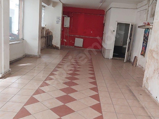 ESMA.DAN 65M2 İŞYERI İÇİN COK  UYGUNDUR GÜNÜN HER SAATİ BİZ OLMADAN BİLE  INCELEYEBİLİRSİNİZ