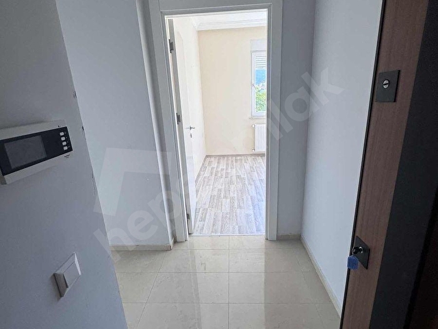 Döşemealtı Merkezde Sıfır, İskanlı, 3 Cepheli Cadde Üzeri Daire - Görsel 7