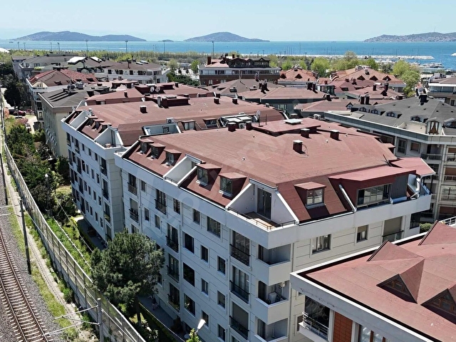 İDEALTEPE ÇINAR SAHİLDE 4+2 ÖZEL TASARIM SATILIK DUBLESK DAİRE - Görsel 3