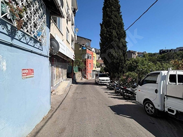 KUZGUNCUKTA 2+1 İÇERİSİ YENİLENMİŞ BALKONLU MÜSTAKİL - Görsel 3