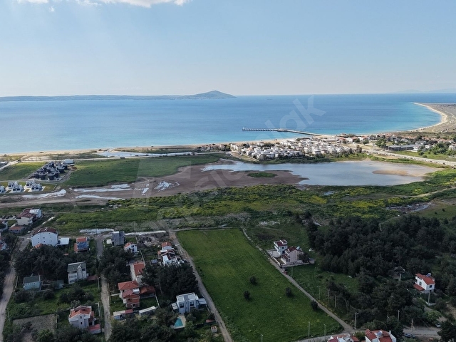 GEYİKLİ SAHİLDE DENİZ MANZARALI FIRSAT ARSA - Görsel 18