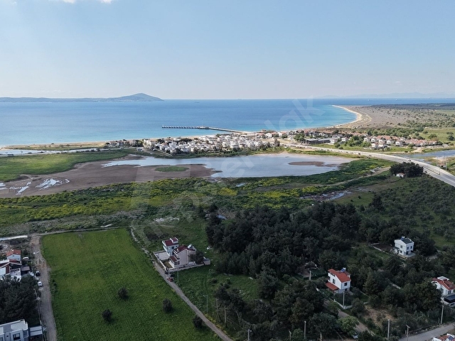 GEYİKLİ SAHİLDE DENİZ MANZARALI FIRSAT ARSA - Görsel 12