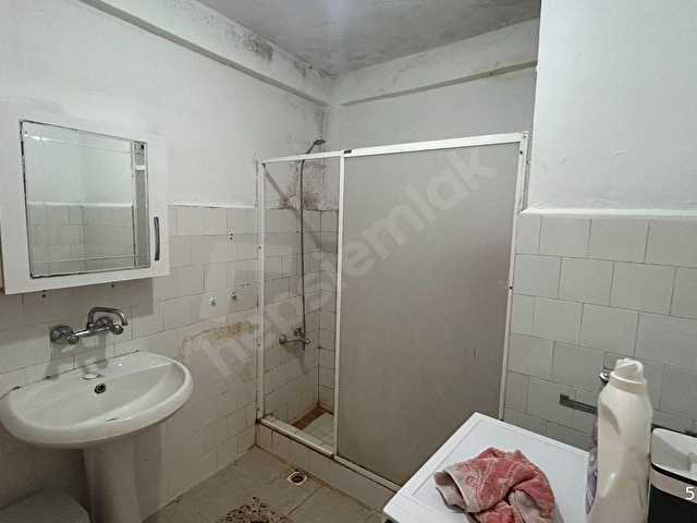 KARAMÜRSEL PARK CADDESİ SATILIK 2+1 GENİŞ DAİRE - Görsel 21