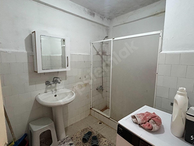 KARAMÜRSEL PARK CADDESİ SATILIK 2+1 GENİŞ DAİRE - Görsel 20