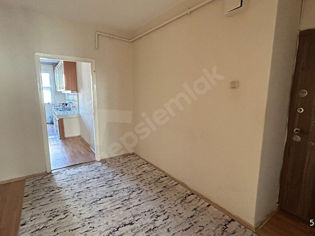 KARAMÜRSEL PARK CADDESİ SATILIK 2+1 GENİŞ DAİRE - Görsel 4