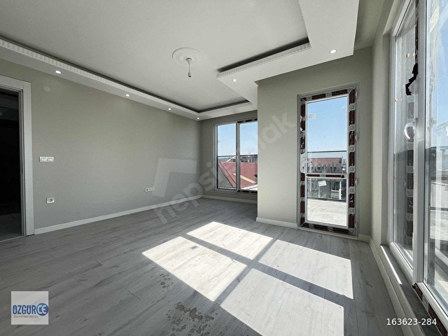 ÖZGÜRCE GYDDEN TATLIKUYUDA ASANSRLÜ 3+1 ARA KAT FIRSAT DAİRE - Görsel 4