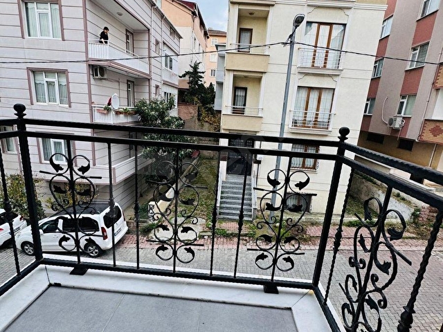 KAYISDAGINDA YEDITEPE ANA KAPIYA YAKIN SATILIK 1+1 DAIRE - Görsel 21
