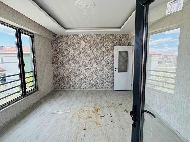 Alakovada Satılık Otoparklı 2+1 Müstakil Tadında Daire - Görsel 21