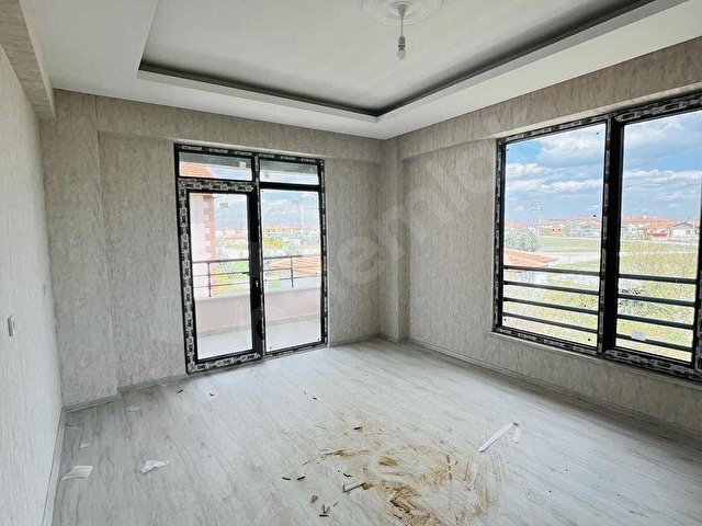 Alakovada Satılık Otoparklı 2+1 Müstakil Tadında Daire - Görsel 17