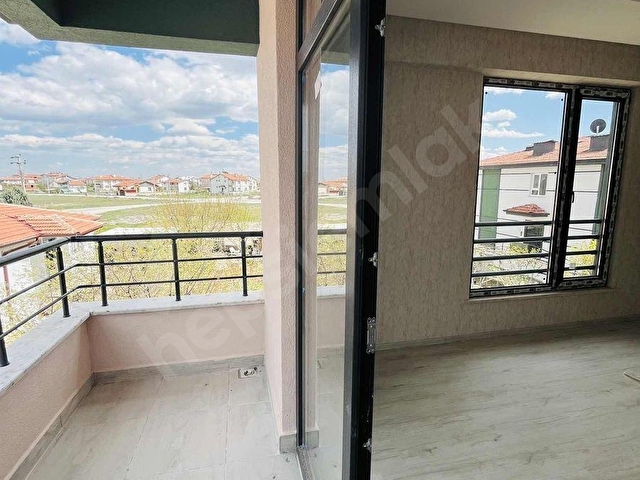 Alakovada Satılık Otoparklı 2+1 Müstakil Tadında Daire - Görsel 22