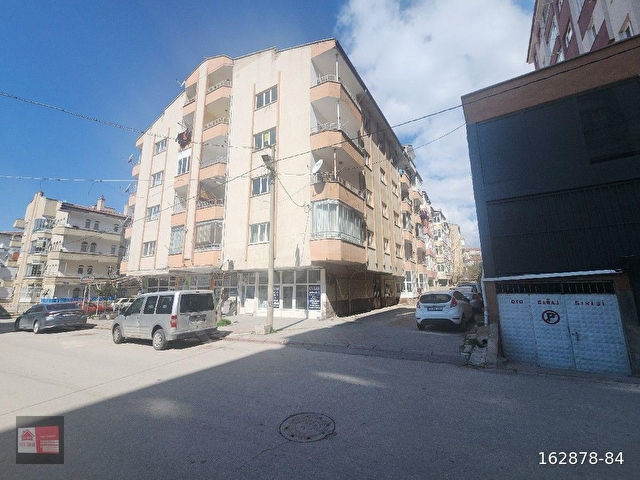 SATILIK 2+KOMBİLİ DAİRE Niğde merkez Selçukda  çarşı içerisinde kendirli camiye yakın kilerli - Görsel 21