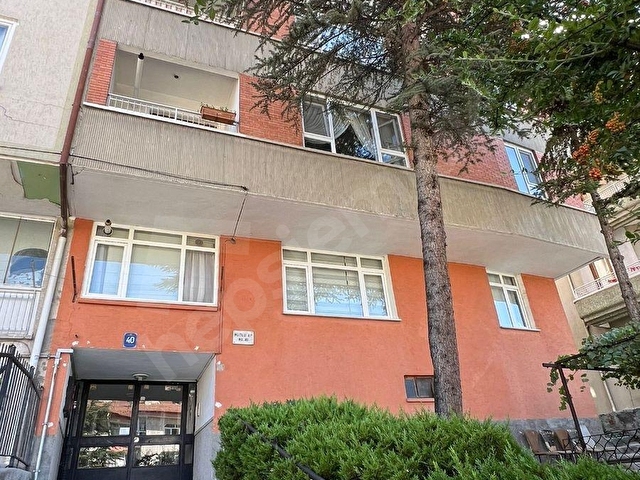 ETLİK YUNUS EMRE CADDESİ ÜZERİNDE ARA KAT EŞYALI - Görsel 4