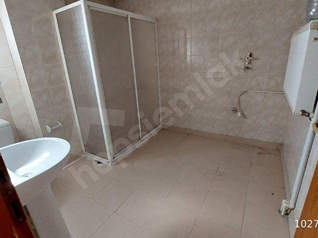 AKŞEMSETTİNDE ÖNÜ AÇIK YOL CEPHE 5+1 BOŞ KAPALI TERASLI DUBLEKS - Görsel 18