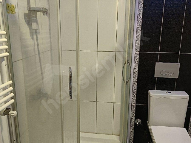 EDİRNE MERKEZ GÖLET MEVKİİ GENİŞ, MOBİLYALI BEYAZ EŞYALI KİRALIK 1+1 DAİRE. - Görsel 9