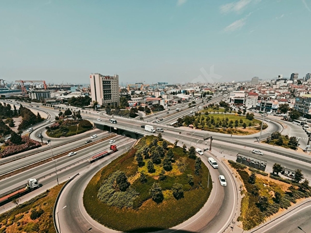 VEMA TUZLADA E-5 CEPHELİ EŞYALI KİRALIK 1+1 OFİS - Görsel 14